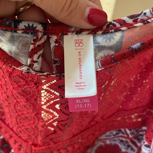 Tank Top - Picture 3 of 4